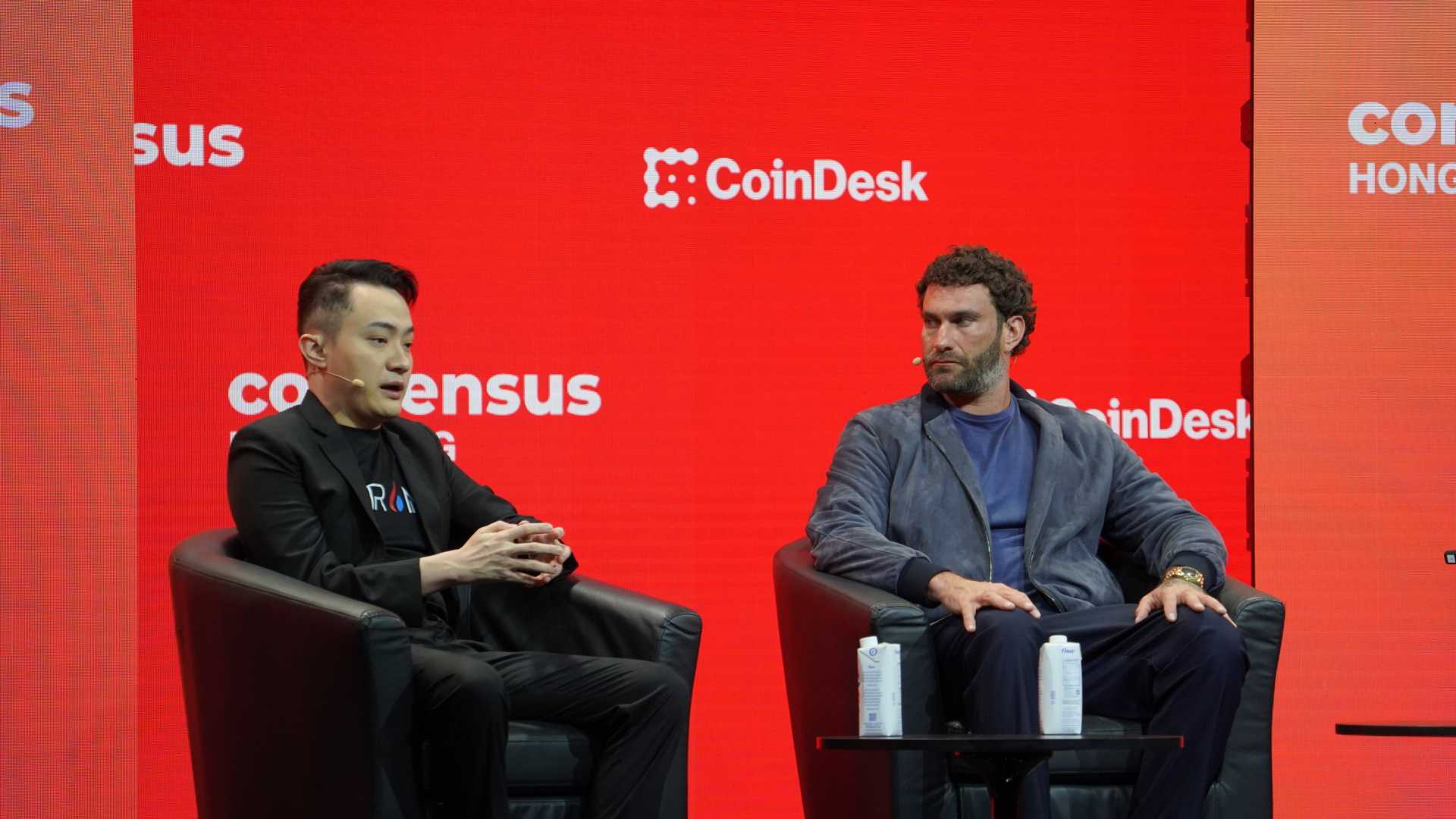 Justin Sun and Zak Folkman at CoinDesk's Consensus Hong Kong conference. (CoinDesk/Nik De)