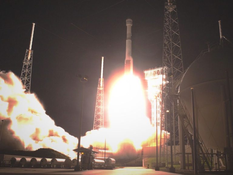 Rocket taking off. (NASA, modified by CoinDesk)