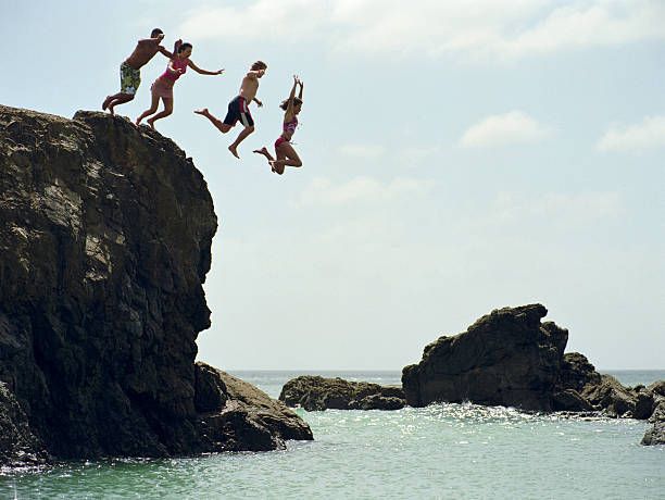 People taking a plunge. (Mike Powell/Getty Images)