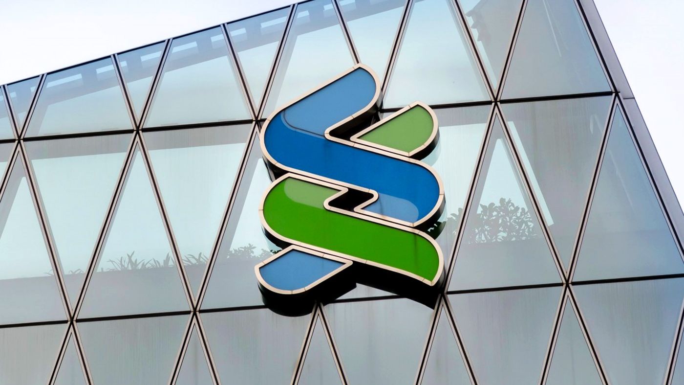 Standard Chartered. (Shutterstock)