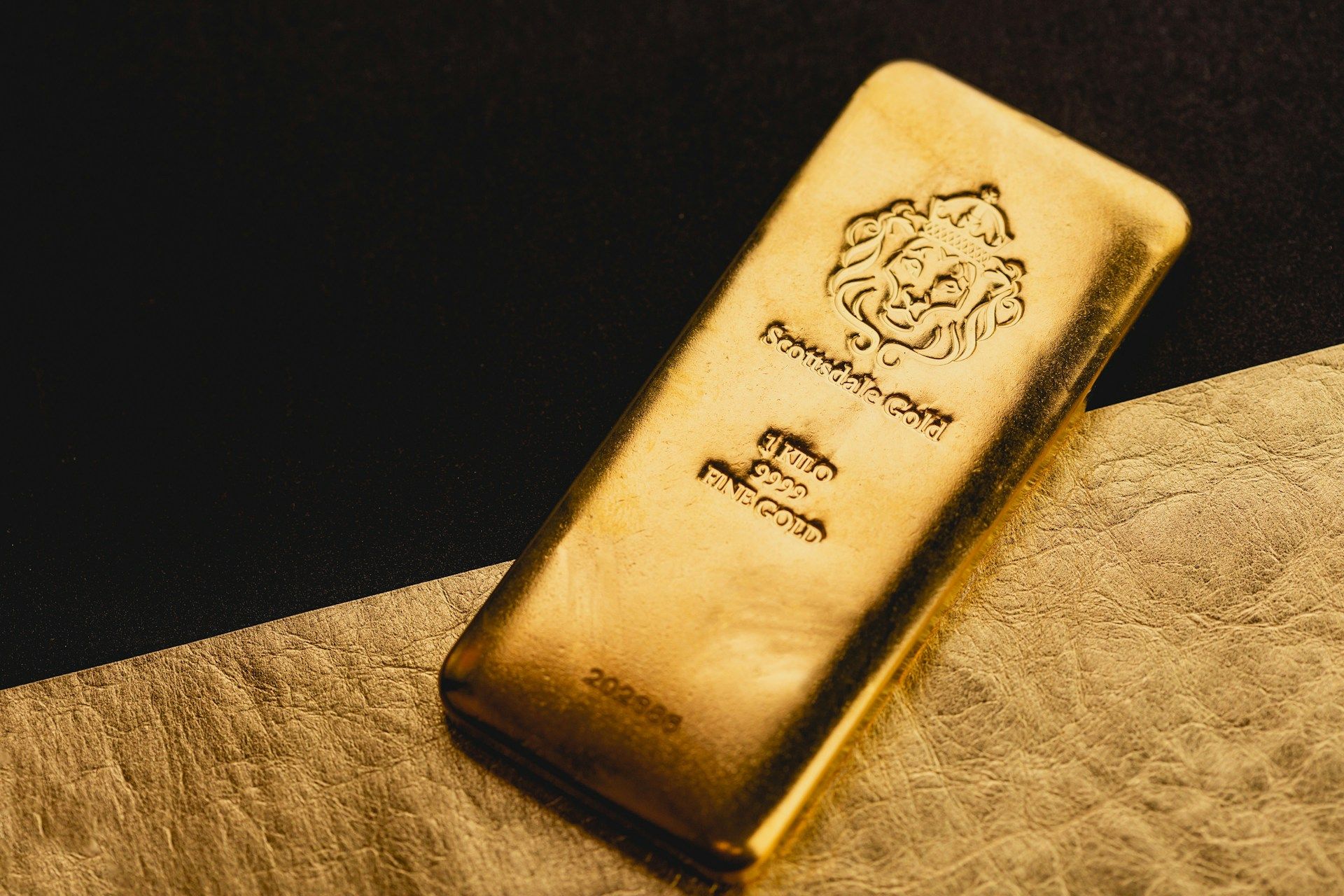 Gold bar (Scottsdale mint/Unsplash)